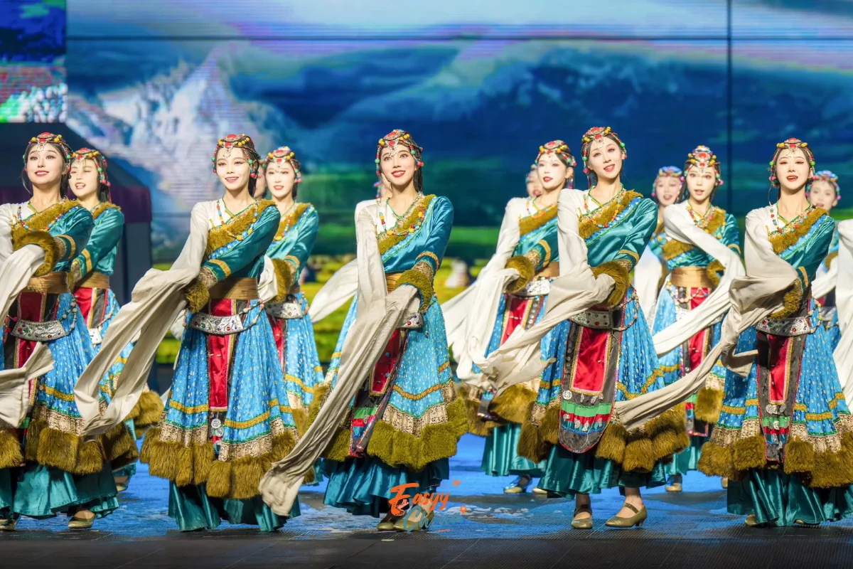 Lệ Giang Thiên Cổ Tình