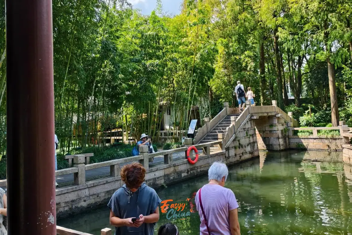 Ghé vườn Kezhi phố cổ Chu Gia Giác